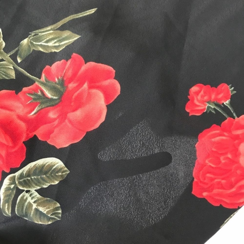 🤩2 for 20🤩 Vintage Black Floral Rose Midi Skirt - Picture 4 of 8